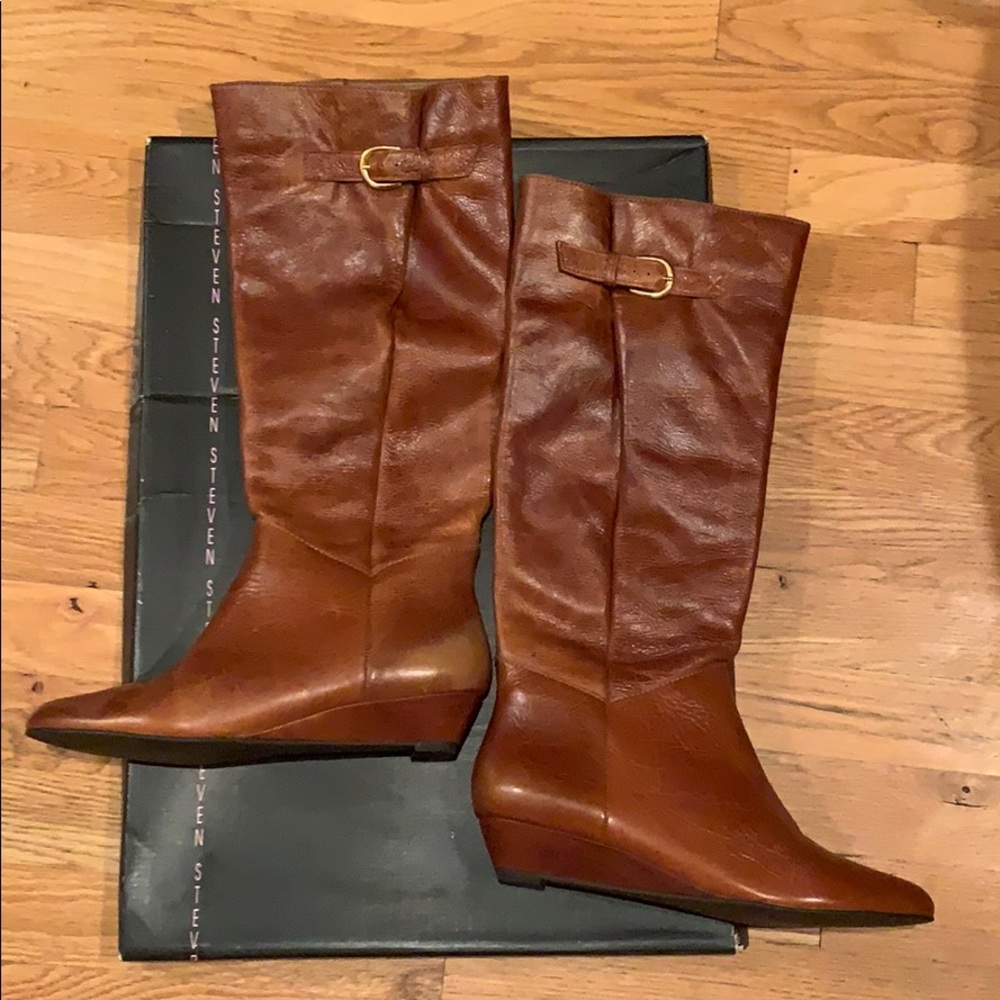 NWT Steve Madden Leather Boots